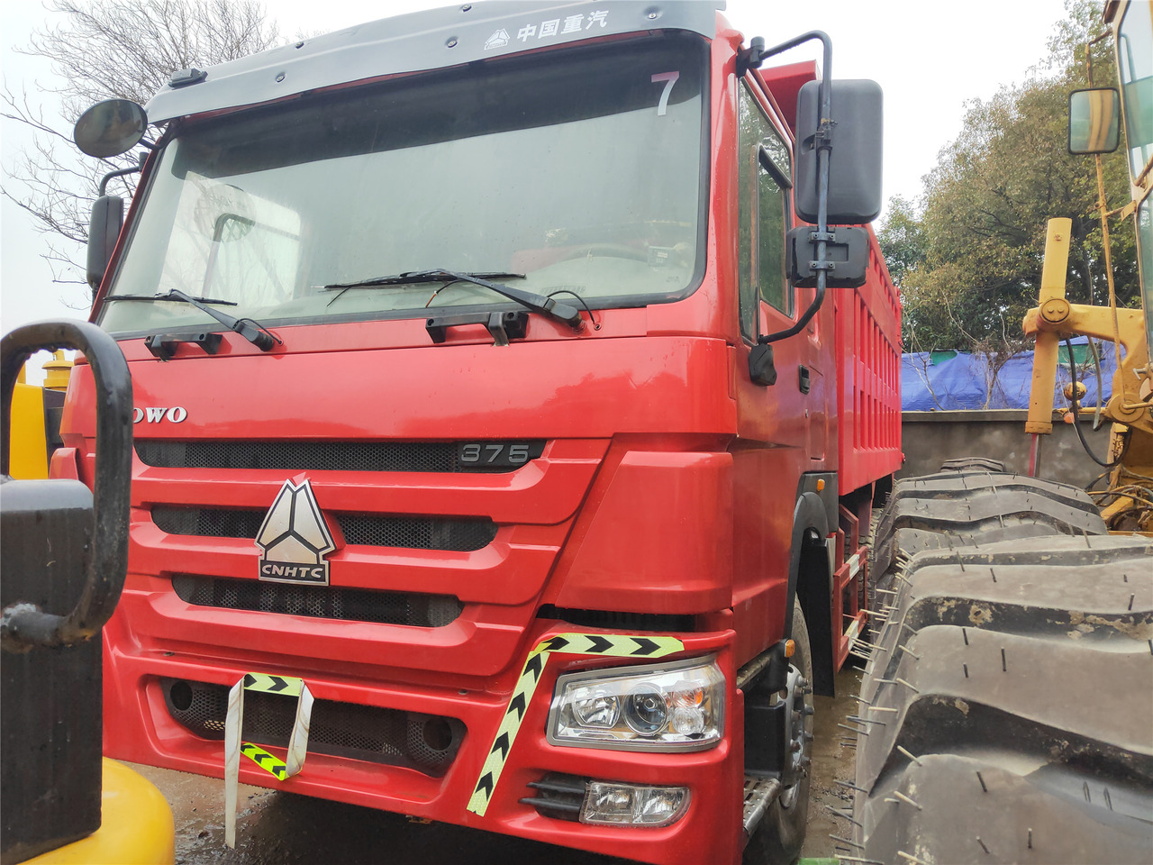 Самосвал SINOTRUK HOWO: фото 6