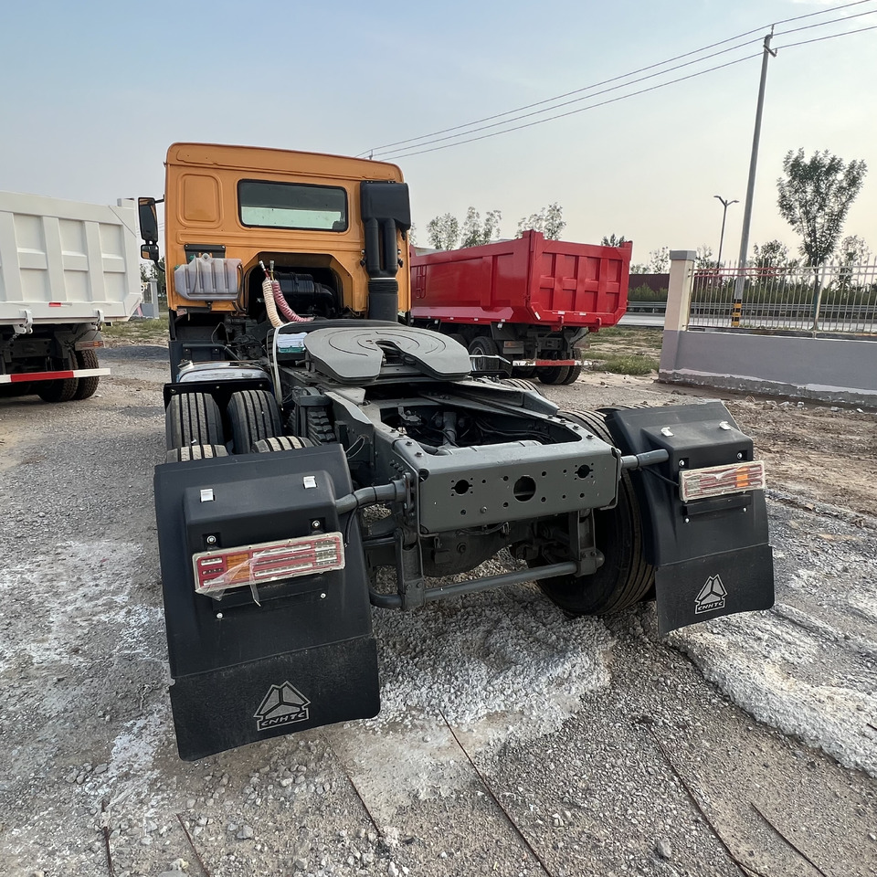 Тягач SINOTRUK HOWO: фото 8 Тягач SINOTRUK HOWO: фото 8