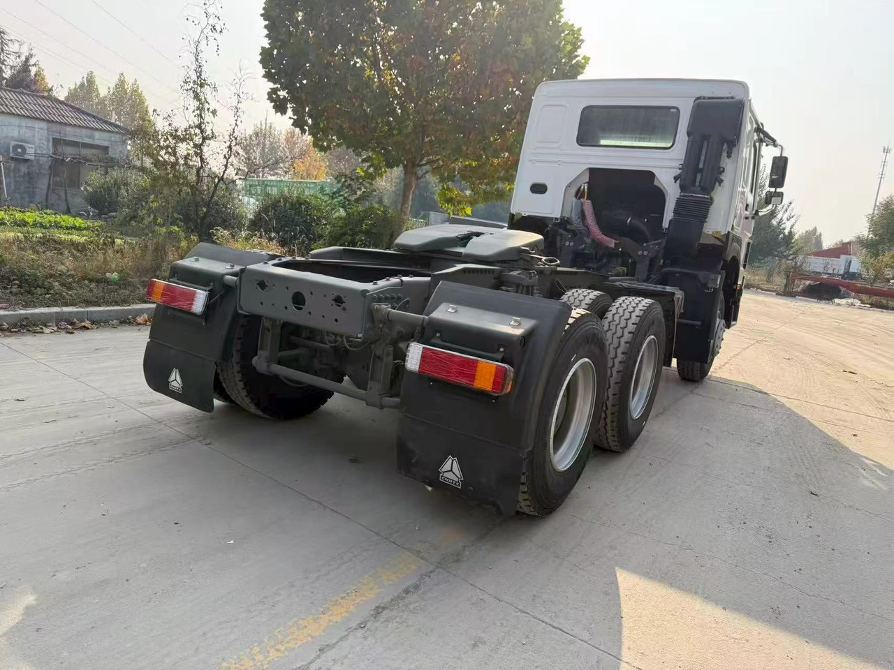 SINOTRUK HOWO tractor в лизинг SINOTRUK HOWO tractor: фото 7