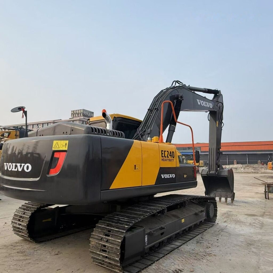 Volvo EC240 - Гусеничный экскаватор: фото 4 Volvo EC240 - Гусеничный экскаватор: фото 4