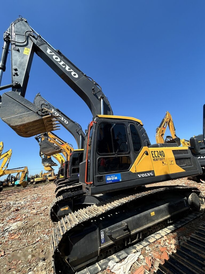 Volvo EC240 - Гусеничный экскаватор: фото 3 Volvo EC240 - Гусеничный экскаватор: фото 3