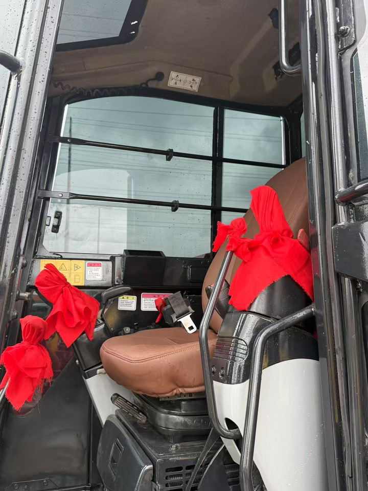 YANMAR VIO80 - Мини-экскаватор: фото 3 YANMAR VIO80 - Мини-экскаватор: фото 3