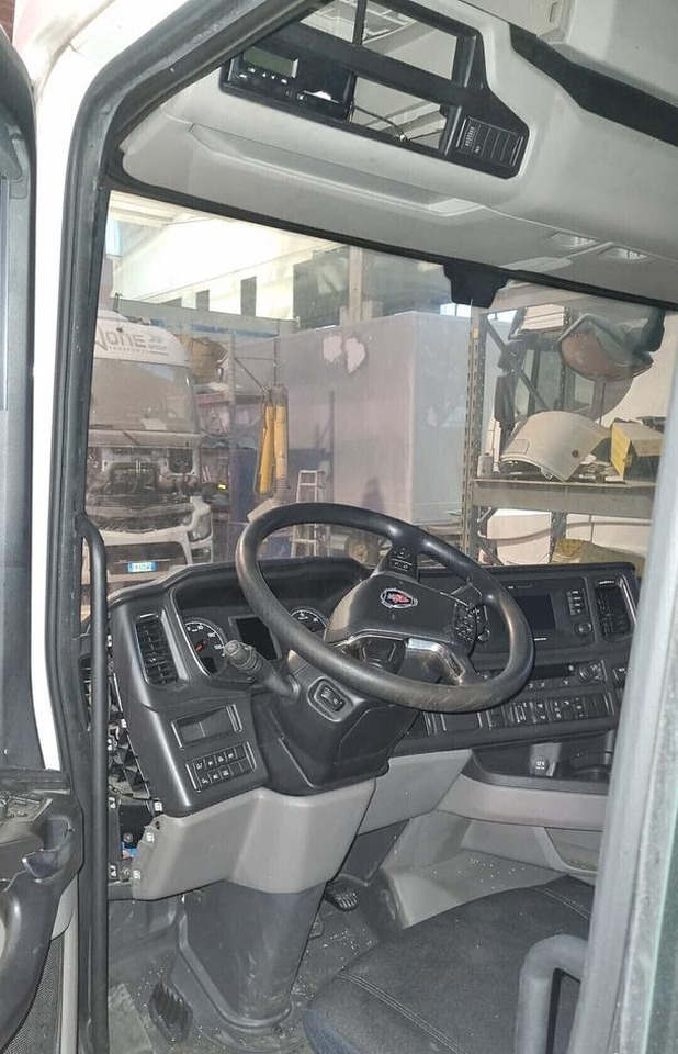 Cabina Scania NTG CR20H 2021 per R450 R550 etc. - Кабина для Грузовиков: фото 5 Cabina Scania NTG CR20H 2021 per R450 R550 etc. - Кабина для Грузовиков: фото 5