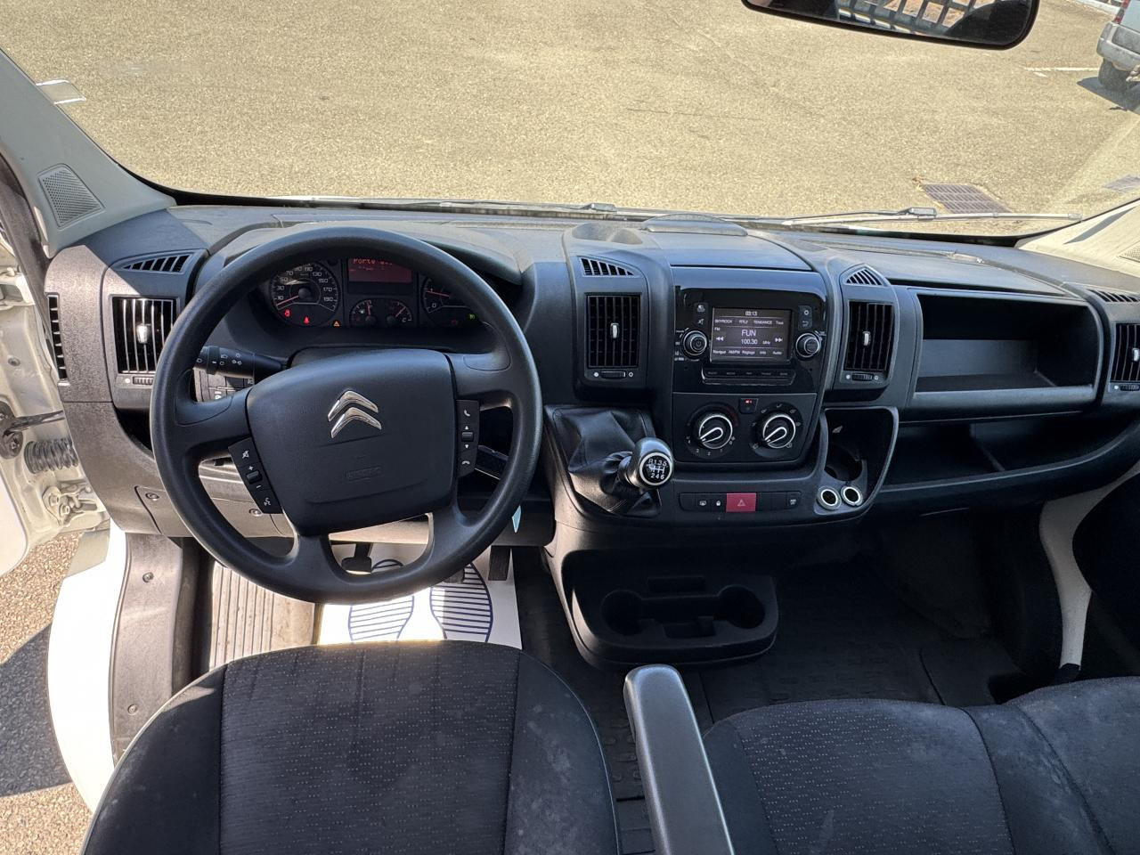 CITROEN CITROËN JUMPER 3T5 PLATEAU 4M20 2.2 HDI 140 CH - Малотоннажный бортовой грузовик: фото 4 CITROEN CITROËN JUMPER 3T5 PLATEAU 4M20 2.2 HDI 140 CH - Малотоннажный бортовой грузовик: фото 4