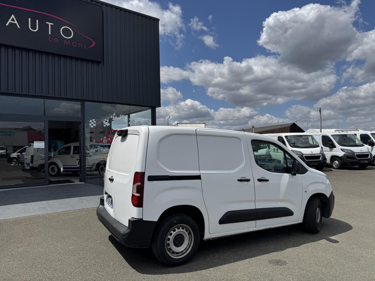 CITROEN berlingo M 650KG BLUEHDI 100 S&S DRIVER BVM5 - Цельнометаллический фургон: фото 5 CITROEN berlingo M 650KG BLUEHDI 100 S&S DRIVER BVM5 - Цельнометаллический фургон: фото 5