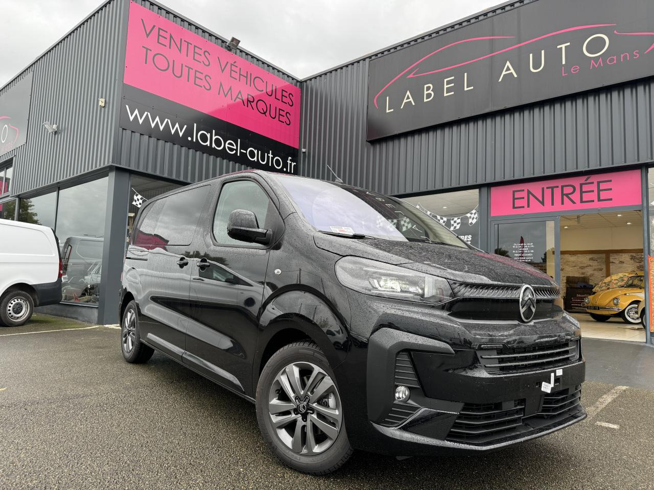 CITROEN jumpy M 2.0 BLUEHDI 180 S S EAT8 DOUBLE CABINE 5 PLACES - Цельнометаллический фургон: фото 1 CITROEN jumpy M 2.0 BLUEHDI 180 S S EAT8 DOUBLE CABINE 5 PLACES - Цельнометаллический фургон: фото 1