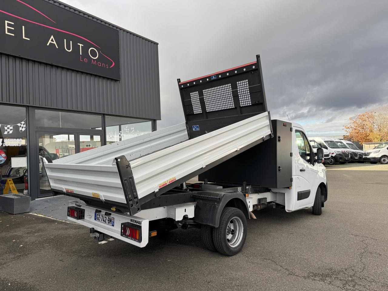 RENAULT MASTER 3T5 BENNE COFFRE RJ 2.3 DCI 130 CH PROPULSION - Другая техника: фото 5 RENAULT MASTER 3T5 BENNE COFFRE RJ 2.3 DCI 130 CH PROPULSION - Другая техника: фото 5