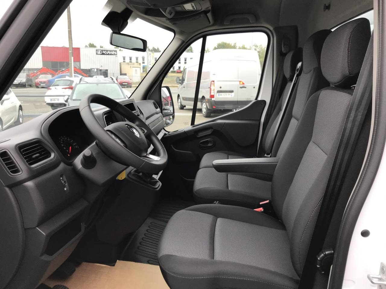RENAULT Master Confort R3500RJ L3 2.3 dCi - 165 III CHASSIS CABINE Châssis Cabine L3 Propulsion PHASE - Другая техника: фото 5 RENAULT Master Confort R3500RJ L3 2.3 dCi - 165 III CHASSIS CABINE Châssis Cabine L3 Propulsion PHASE - Другая техника: фото 5