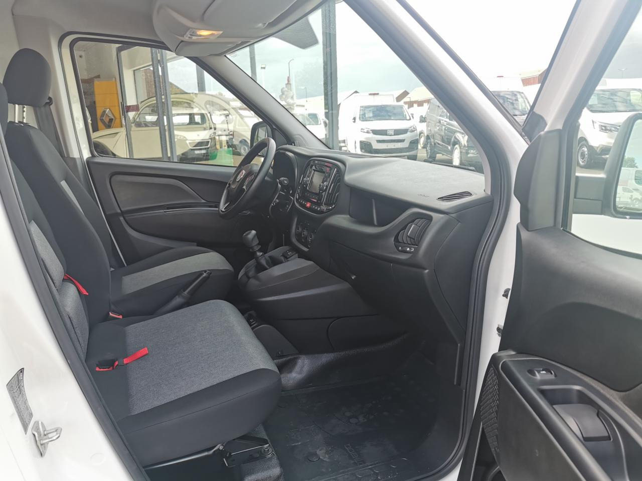 Цельнометаллический фургон FIAT DOBLO 1.6 MJT 105 CH PRO LOUNGE FRIGORIFIQUE: фото 10