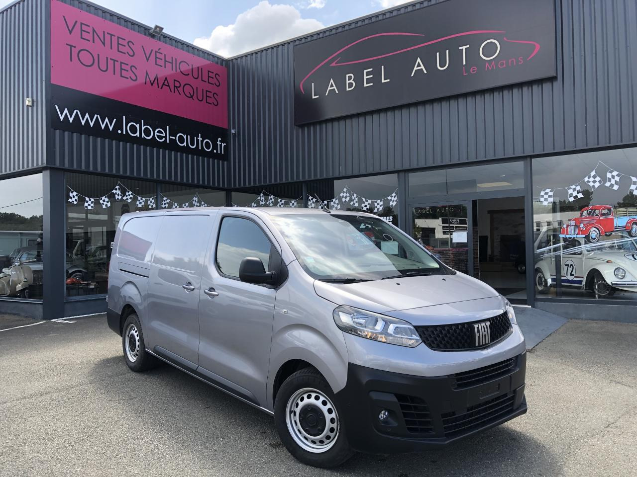 FIAT Scudo XL 2.0 BlueHDi 145 CH - Цельнометаллический фургон: фото 1 FIAT Scudo XL 2.0 BlueHDi 145 CH - Цельнометаллический фургон: фото 1
