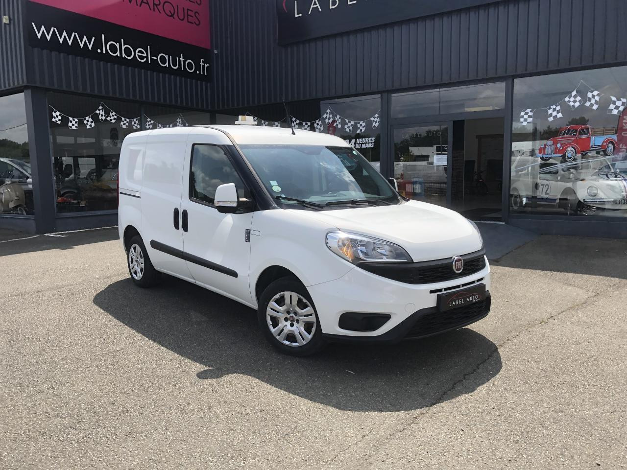 Fiat Doblo Cargo 1.3 MULTIJET 95CH PACK PROFESSIONAL TRIO E6 - Легковой фургон: фото 1 Fiat Doblo Cargo 1.3 MULTIJET 95CH PACK PROFESSIONAL TRIO E6 - Легковой фургон: фото 1