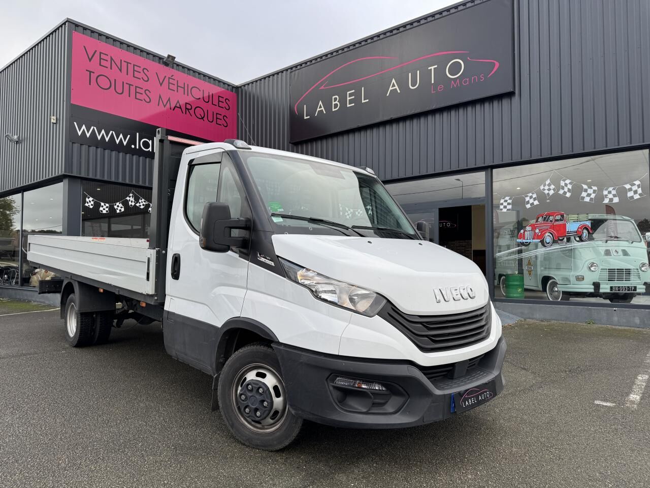IVECO DAILY 35C16 3.0 160CH PLATEAU RIDELLES ROUES JUMELEES - Малотоннажный бортовой грузовик: фото 3 IVECO DAILY 35C16 3.0 160CH PLATEAU RIDELLES ROUES JUMELEES - Малотоннажный бортовой грузовик: фото 3