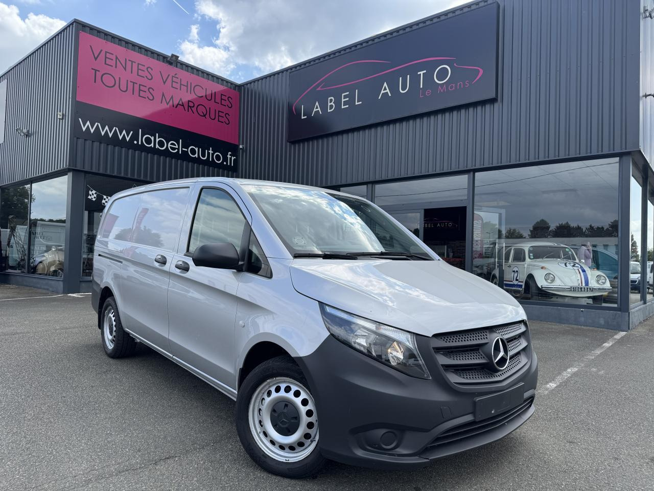 Цельнометаллический фургон Mercedes Vito 114 CDI 4X4 LONG SELECT PROPULSION 9G-TRONIC: фото 1