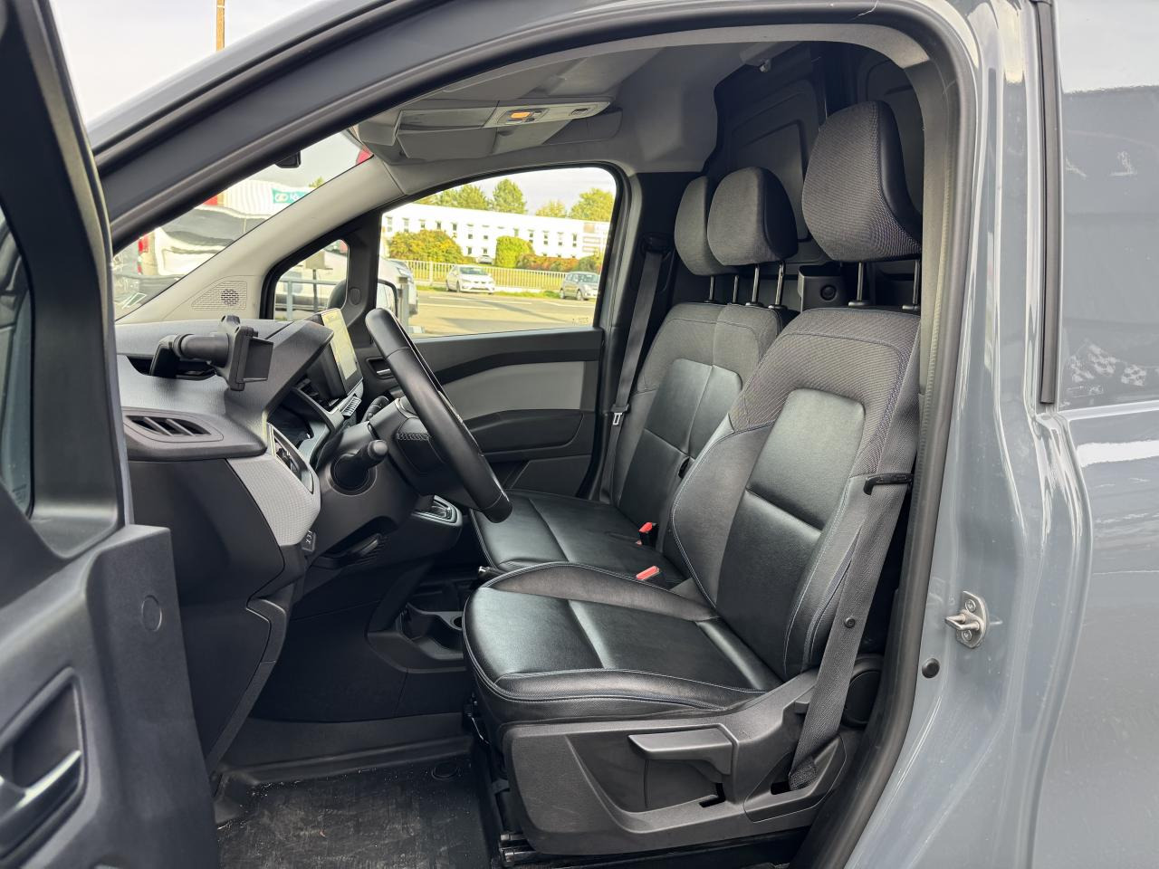 NISSAN Townstar L1 1.3 Tce - 130 FOURGON N-Connecta L1 - Цельнометаллический фургон: фото 5 NISSAN Townstar L1 1.3 Tce - 130 FOURGON N-Connecta L1 - Цельнометаллический фургон: фото 5