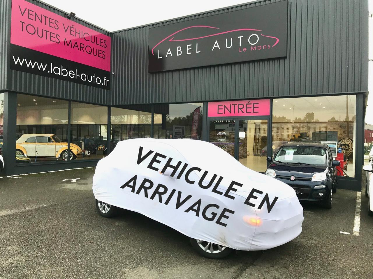 Nissan Interstar 3T5 2.3 DCI 165CH RJ PLATEAU RIDELLES - Малотоннажный бортовой грузовик: фото 2 Nissan Interstar 3T5 2.3 DCI 165CH RJ PLATEAU RIDELLES - Малотоннажный бортовой грузовик: фото 2