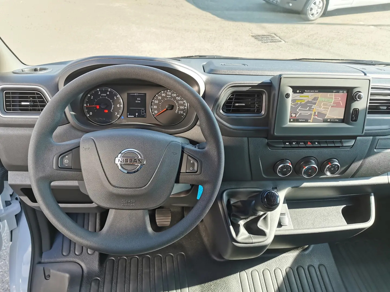 Nissan Interstar L3H2 3T5 2.3 DCI 135CH N-CONNECTA - Цельнометаллический фургон: фото 4 Nissan Interstar L3H2 3T5 2.3 DCI 135CH N-CONNECTA - Цельнометаллический фургон: фото 4
