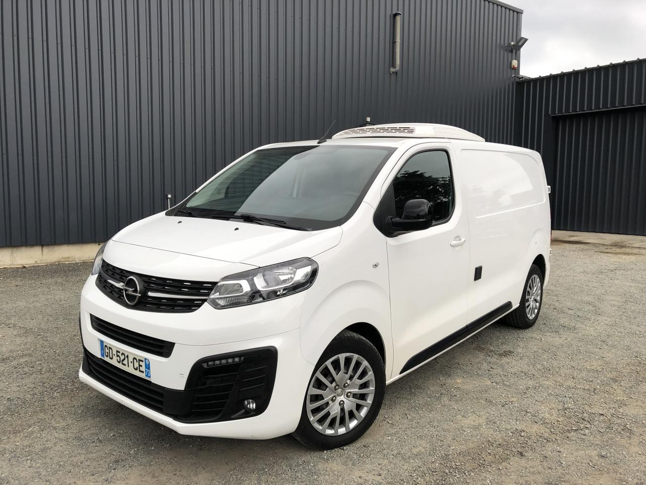 OPEL VIVARO 2.0 D 145CH FRIGORIFIQUE POSITIF THERMOKING - Фургон-рефрижератор: фото 1 OPEL VIVARO 2.0 D 145CH FRIGORIFIQUE POSITIF THERMOKING - Фургон-рефрижератор: фото 1