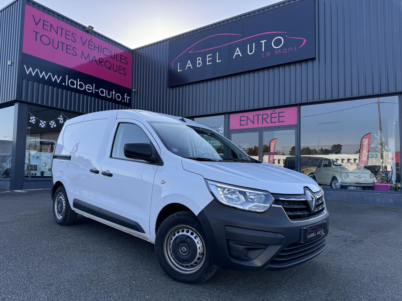 RENAULT EXPRESS 1.5 DCI 75CH CONFORT - Цельнометаллический фургон: фото 1 RENAULT EXPRESS 1.5 DCI 75CH CONFORT - Цельнометаллический фургон: фото 1