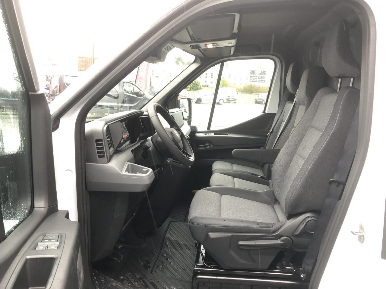 RENAULT MASTER EXTRA 3T5 L2H2 2.0 BLUE DCI 150 CH TRACTION - Цельнометаллический фургон: фото 5 RENAULT MASTER EXTRA 3T5 L2H2 2.0 BLUE DCI 150 CH TRACTION - Цельнометаллический фургон: фото 5