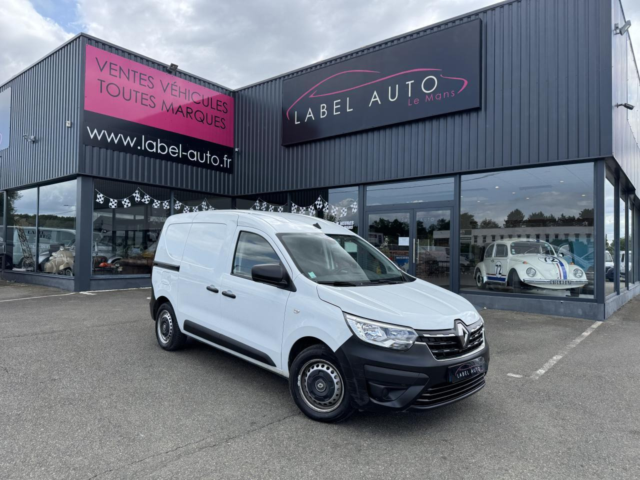 Renault Express 1.5 BLUE DCI 95CH CONFORT 22 - Легковой фургон: фото 1 Renault Express 1.5 BLUE DCI 95CH CONFORT 22 - Легковой фургон: фото 1