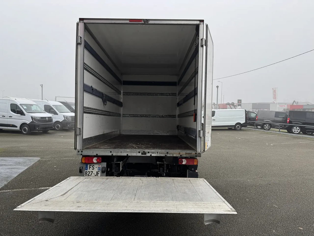 Renault MASTER III GRD VOL F3500 L3 2.3 BLUE DCI 145CH 20M3 CONFORT EURO6 - Легковой автомобиль: фото 3 Renault MASTER III GRD VOL F3500 L3 2.3 BLUE DCI 145CH 20M3 CONFORT EURO6 - Легковой автомобиль: фото 3
