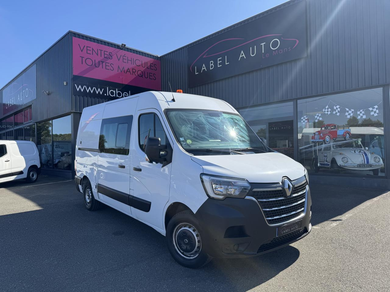 Renault Master 7 PLACES Confort F3300 L2H2 2.3 dCi - 135 III CABINE APPROFONDIE Cabine approfondie L2H2 Tra - Грузопассажирский фургон: фото 2 Renault Master 7 PLACES Confort F3300 L2H2 2.3 dCi - 135 III CABINE APPROFONDIE Cabine approfondie L2H2 Tra - Грузопассажирский фургон: фото 2