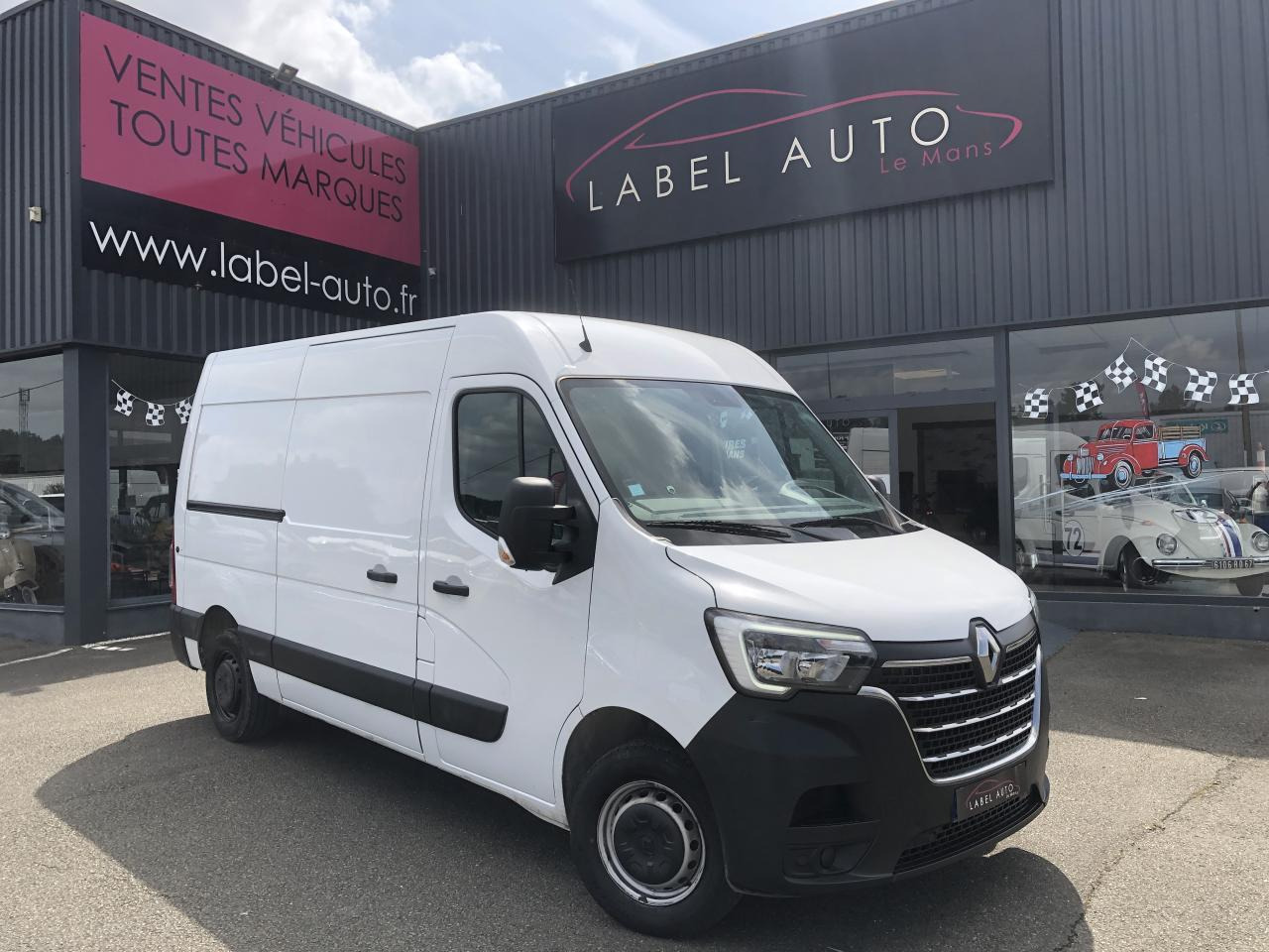 Renault Master F3300 L2H2 2.3 BLUE DCI 135CH GRAND CONFORT EURO6 - Цельнометаллический фургон: фото 1 Renault Master F3300 L2H2 2.3 BLUE DCI 135CH GRAND CONFORT EURO6 - Цельнометаллический фургон: фото 1