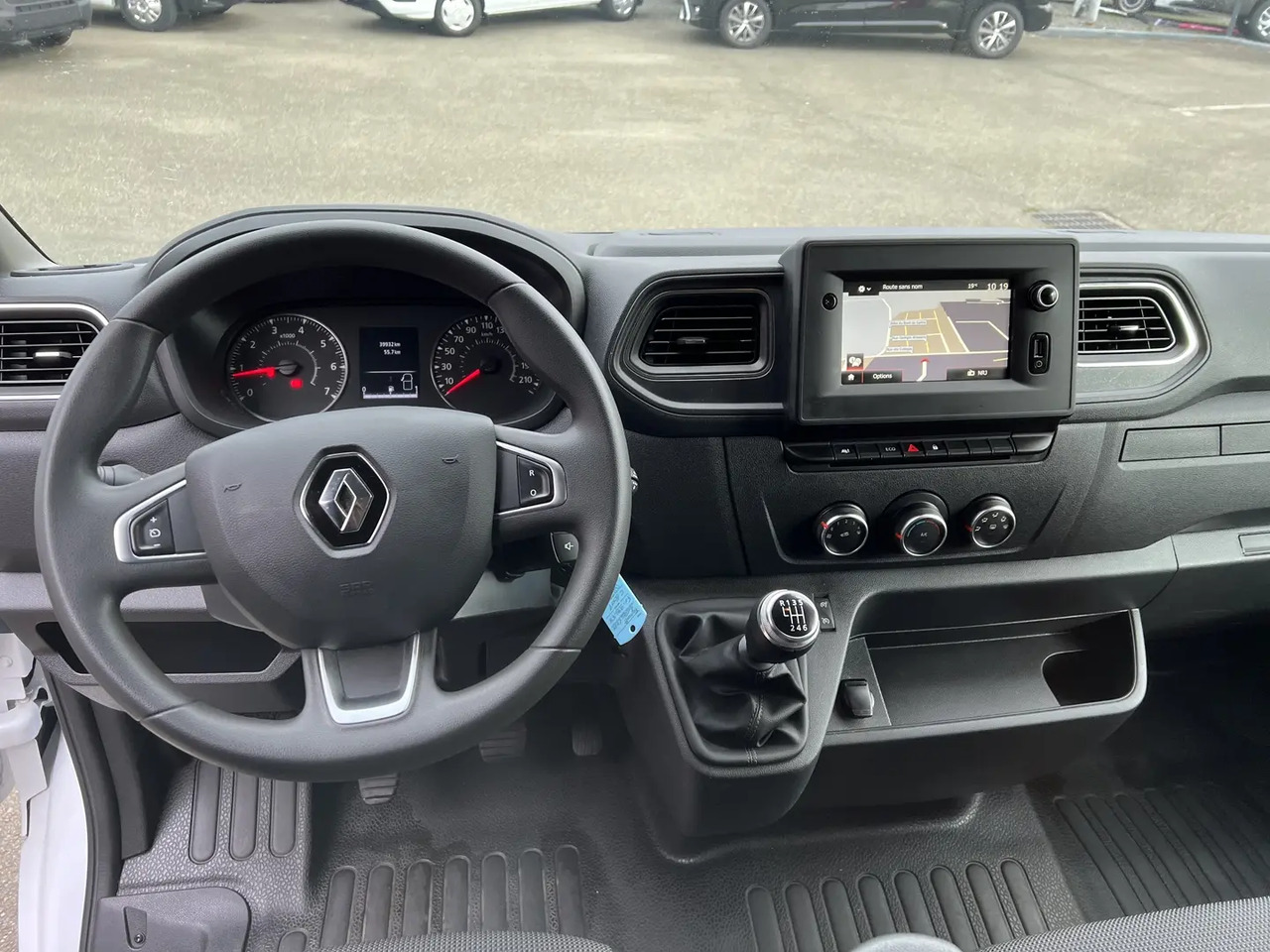 Renault Master F3300 L2H2 2.3 BLUE DCI 135CH GRAND CONFORT EURO6 - Цельнометаллический фургон: фото 4 Renault Master F3300 L2H2 2.3 BLUE DCI 135CH GRAND CONFORT EURO6 - Цельнометаллический фургон: фото 4