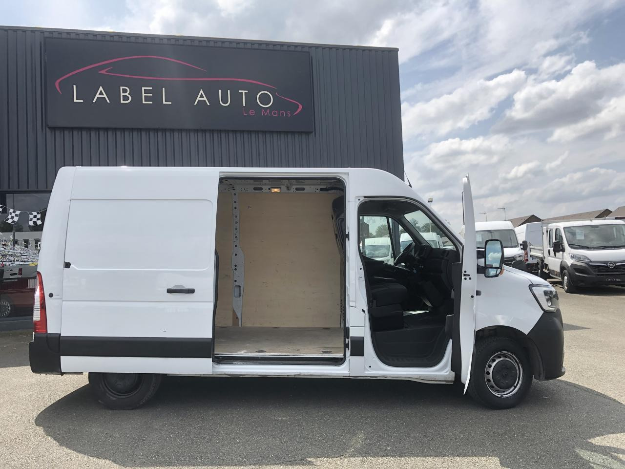Цельнометаллический фургон Renault Master F3300 L2H2 2.3 BLUE DCI 135CH GRAND CONFORT EURO6: фото 7