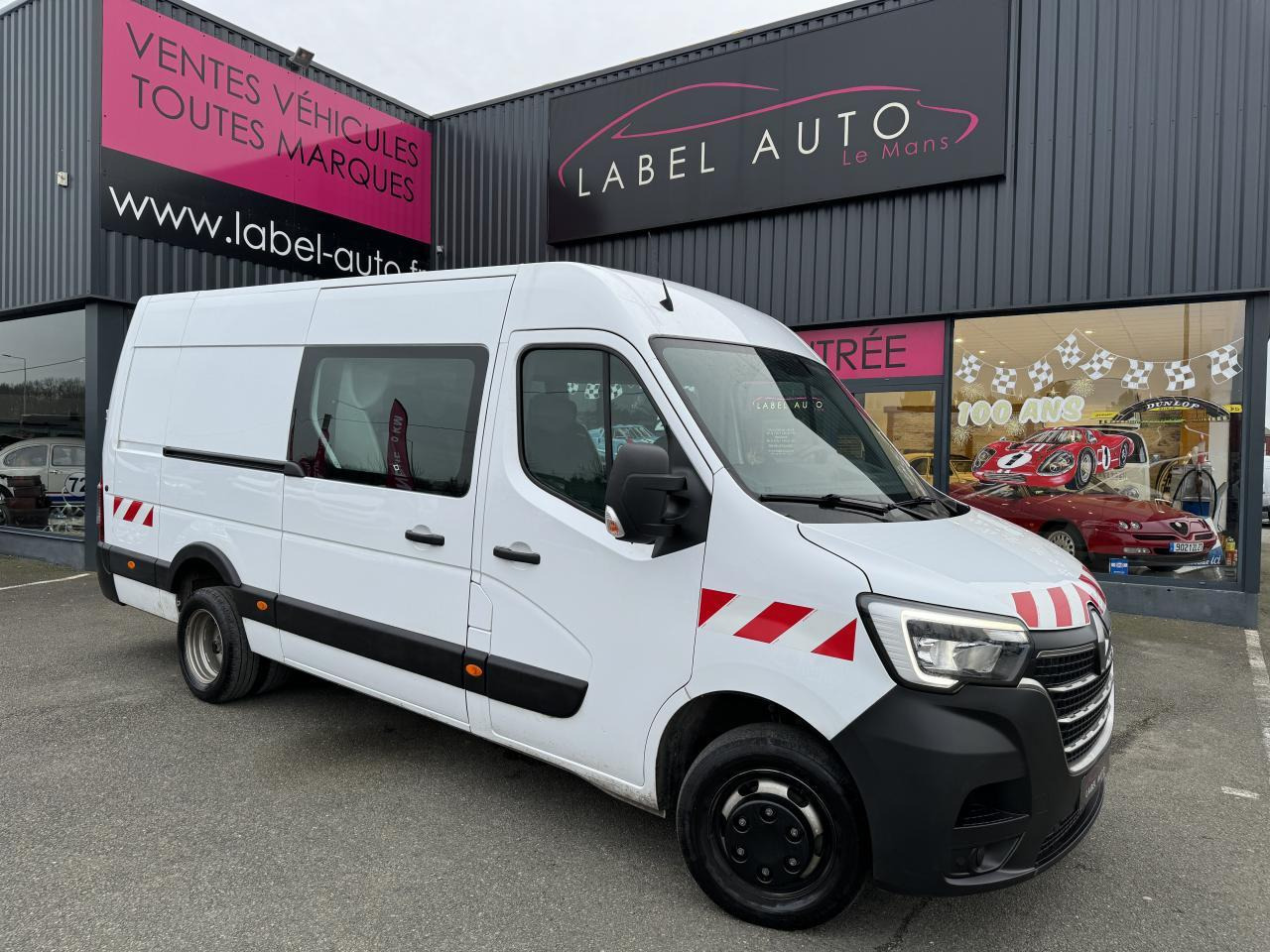 Renault Master F3500 L3H2 2.3 BLUE DCI 135CH CABINE APPROFONDIE 6 PLACES GRAND CONFORT - Грузопассажирский фургон: фото 3 Renault Master F3500 L3H2 2.3 BLUE DCI 135CH CABINE APPROFONDIE 6 PLACES GRAND CONFORT - Грузопассажирский фургон: фото 3