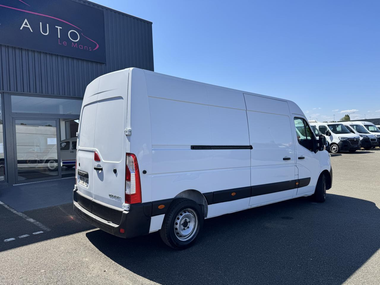 Renault Master F3500 L3H2 2.3 DCI 135CH CONFORT EURO6 - Цельнометаллический фургон: фото 5 Renault Master F3500 L3H2 2.3 DCI 135CH CONFORT EURO6 - Цельнометаллический фургон: фото 5