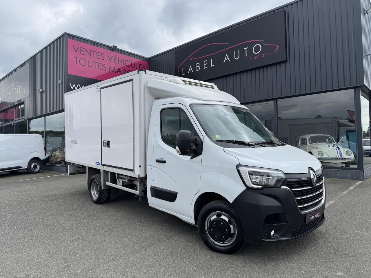 Renault Master FRIGORIFIQUE RJ3500 L3 2.3 BLUE DCI 165CH CAISSE 12M3 - Фургон-рефрижератор: фото 2 Renault Master FRIGORIFIQUE RJ3500 L3 2.3 BLUE DCI 165CH CAISSE 12M3 - Фургон-рефрижератор: фото 2