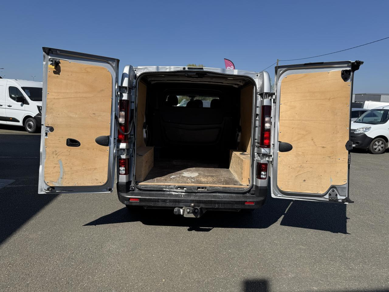 Грузопассажирский фургон Renault Trafic L2H1 2.0 DCI 145CH CABINE APPROFONDIE 6 PLACES CONFORT EDC: фото 6