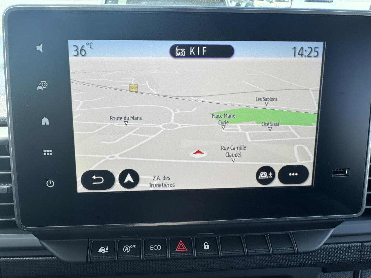 Цельнометаллический фургон Renault Trafic L2H1 3T 2.0 BLUE DCI 170CH ADVANCE CARPLAY CAM: фото 9