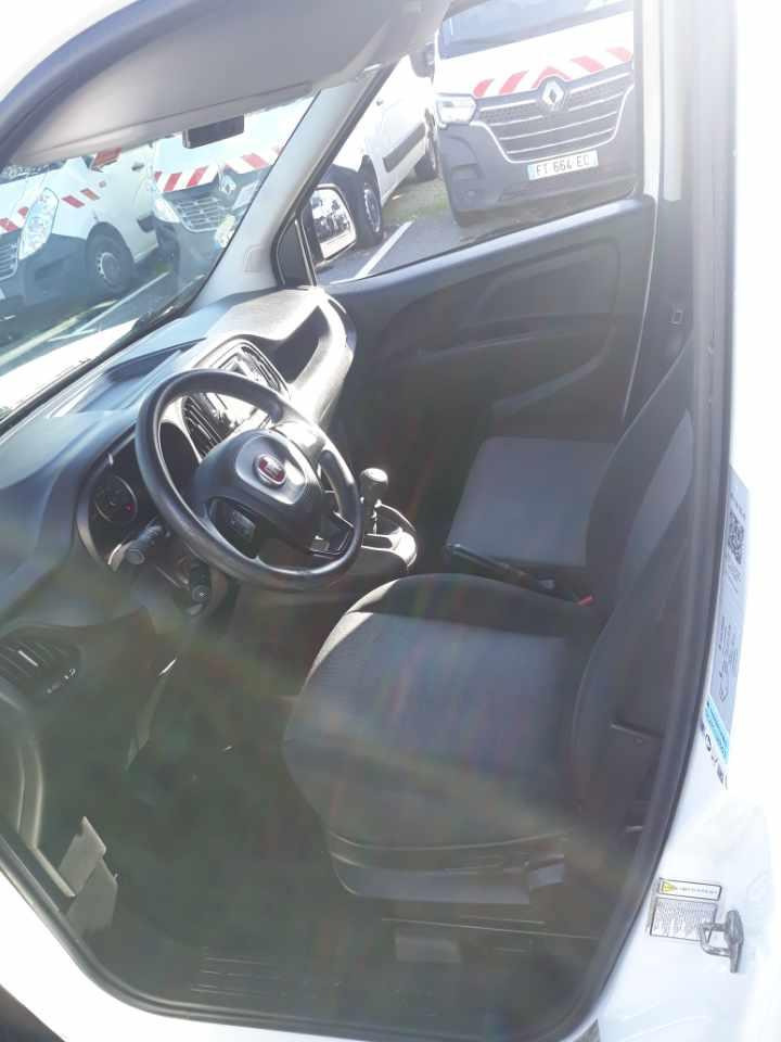 Fiat Doblo 105cv Frigo - Фургон-рефрижератор: фото 2 Fiat Doblo 105cv Frigo - Фургон-рефрижератор: фото 2