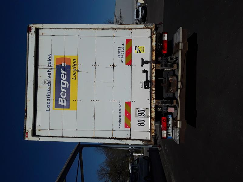 RENAULT PREMIUM 19T GRAND ROUTIER 430CV FOURGON HAYON - Грузовик с закрытым кузовом: фото 5 RENAULT PREMIUM 19T GRAND ROUTIER 430CV FOURGON HAYON - Грузовик с закрытым кузовом: фото 5