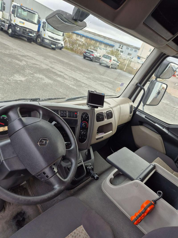 Renault Midlum 220.12 Extra Light fourgon caisse Polyfond avec hayon - Грузовик с закрытым кузовом: фото 4 Renault Midlum 220.12 Extra Light fourgon caisse Polyfond avec hayon - Грузовик с закрытым кузовом: фото 4