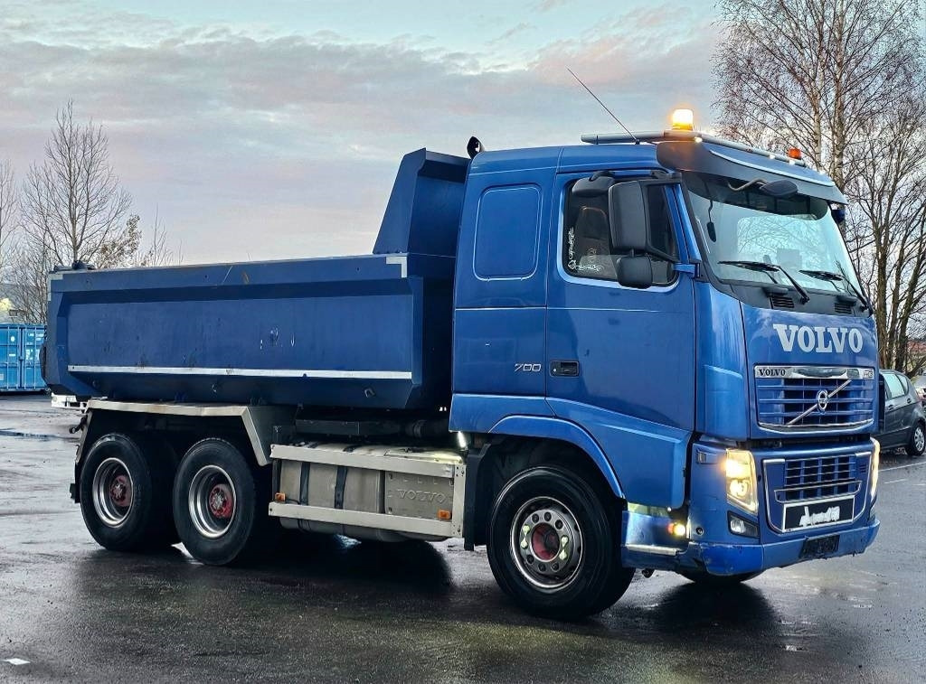 Самосвал Volvo FH 16 700: фото 8