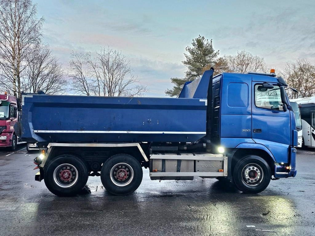 Самосвал Volvo FH 16 700: фото 7