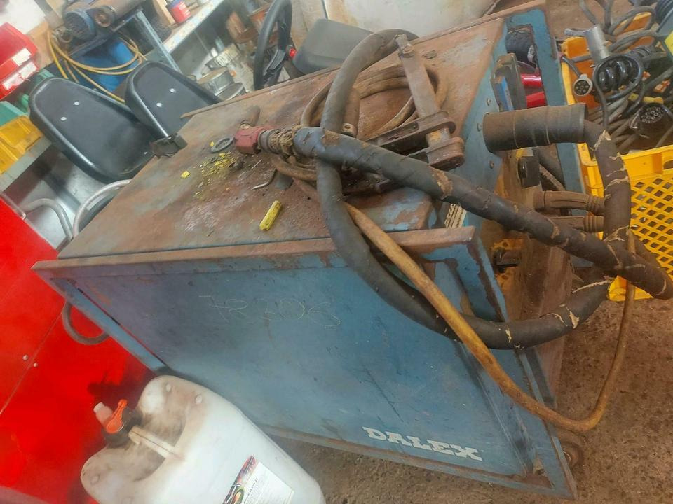 Dalex CGW 302 Schutzgasschweißgerät Schweißgerät Schutzgas - Сварочное оборудование: фото 3 Dalex CGW 302 Schutzgasschweißgerät Schweißgerät Schutzgas - Сварочное оборудование: фото 3