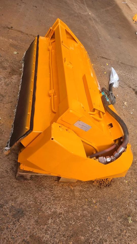 Gilbers Mulchkopf Mähkopf H12D Mähkorb Mulchmäher für Auslegemäher Böschungsmulcher Böschungsmäher Seitenmulcher Mähausleger Mulag Dücker - Косилка-измельчитель/ Мульчер: фото 4 Gilbers Mulchkopf Mähkopf H12D Mähkorb Mulchmäher für Auslegemäher Böschungsmulcher Böschungsmäher Seitenmulcher Mähausleger Mulag Dücker - Косилка-измельчитель/ Мульчер: фото 4