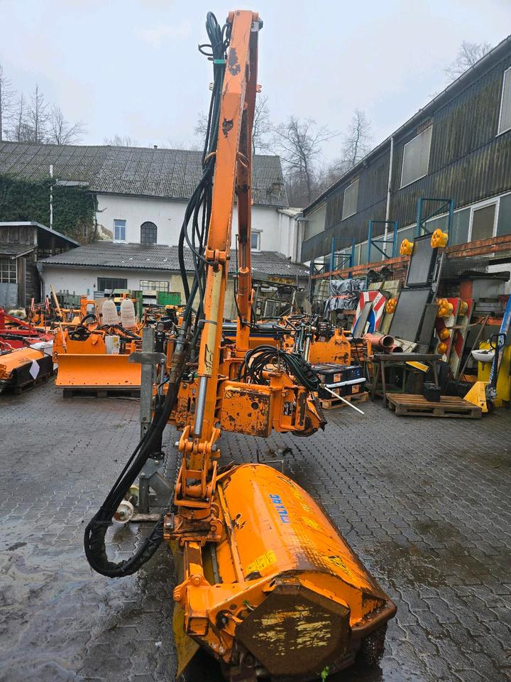 Mulag MKM 700 Böschungsmäher Böschungsmulcher FME für Unimog 405 U300 400 500 423 427 430 530 Dücker - Манипуляторная косилка: фото 3 Mulag MKM 700 Böschungsmäher Böschungsmulcher FME für Unimog 405 U300 400 500 423 427 430 530 Dücker - Манипуляторная косилка: фото 3