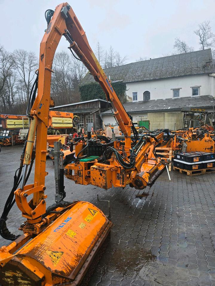 Mulag MKM 700 Böschungsmäher Böschungsmulcher FME für Unimog 405 U300 400 500 423 427 430 530 Dücker - Манипуляторная косилка: фото 4 Mulag MKM 700 Böschungsmäher Böschungsmulcher FME für Unimog 405 U300 400 500 423 427 430 530 Dücker - Манипуляторная косилка: фото 4