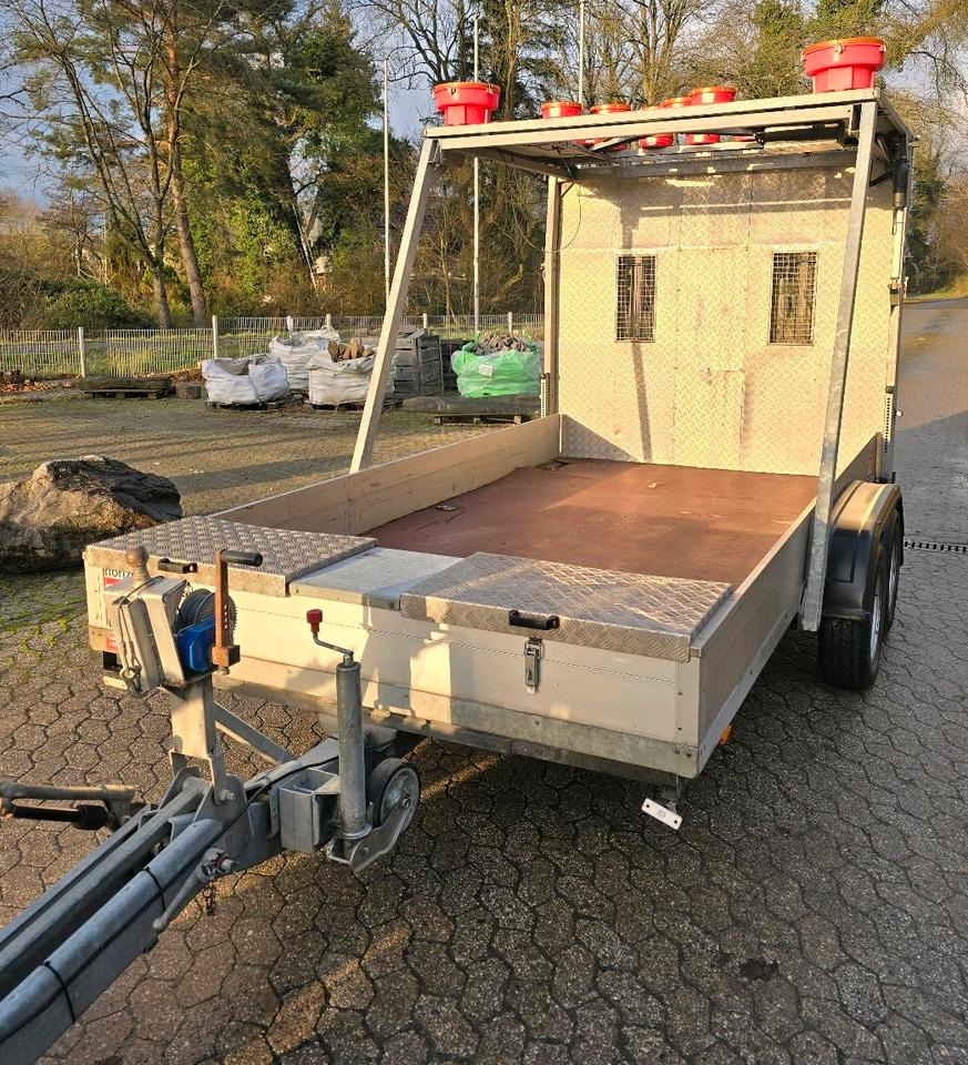 Horizont Trebbiner FA1 LRF 25.35 LED Absperrtafel Tandem Verkehrsleittafel FAT Verkehrssicherungsanhänger Nissen - Прицеп: фото 4 Horizont Trebbiner FA1 LRF 25.35 LED Absperrtafel Tandem Verkehrsleittafel FAT Verkehrssicherungsanhänger Nissen - Прицеп: фото 4