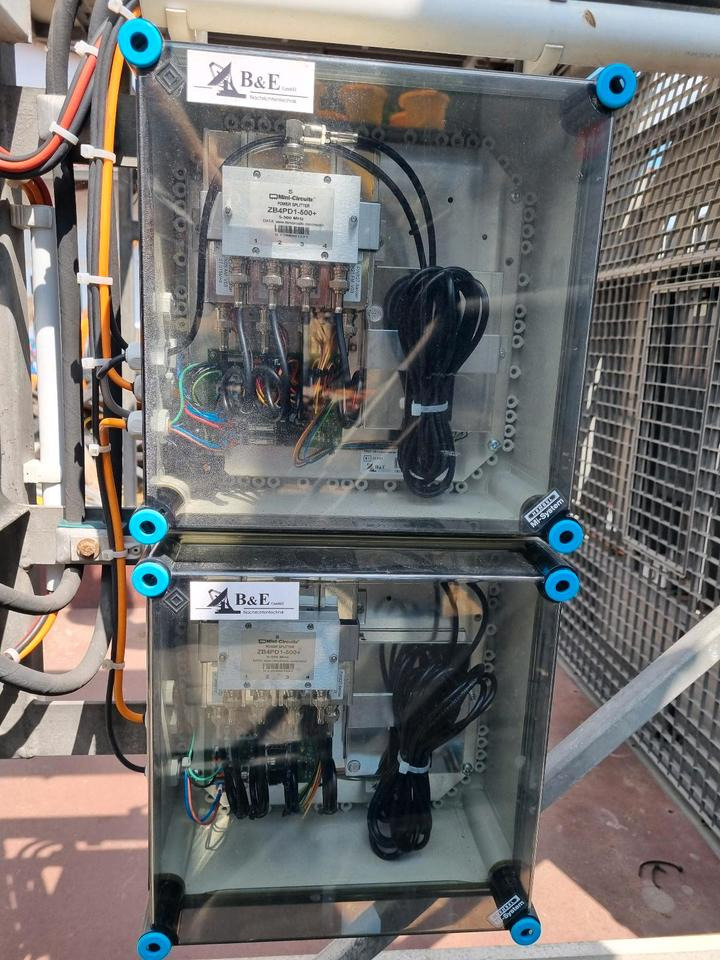 Nissen Absperrtafel VZ616 Verkehrssicherung Verkehrsleittafel Verkehrsleitanhänger Verkehrssicherungsanhänger AMD B3 Funkwarnmeldeanlage Trebbiner Mersch Autobahn - Прицеп: фото 5 Nissen Absperrtafel VZ616 Verkehrssicherung Verkehrsleittafel Verkehrsleitanhänger Verkehrssicherungsanhänger AMD B3 Funkwarnmeldeanlage Trebbiner Mersch Autobahn - Прицеп: фото 5