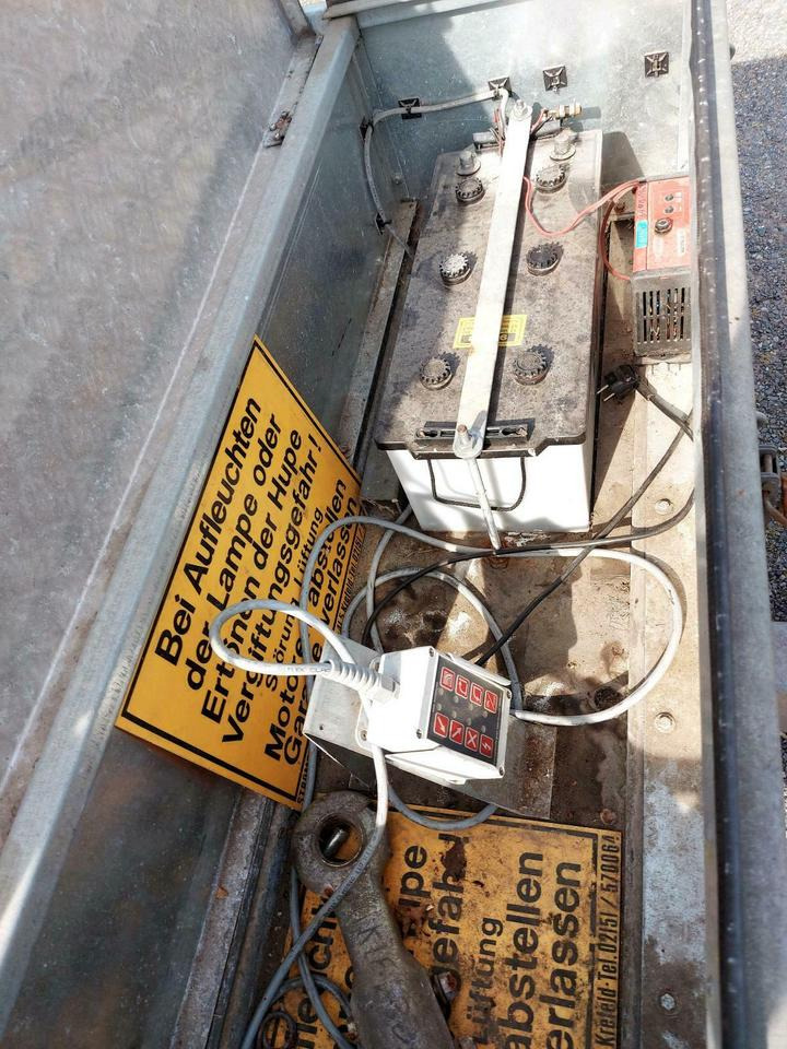 Trebbiner Absperrtafel Sperrwand Vz616 Nissen Horizont vz615 - Прицеп: фото 5 Trebbiner Absperrtafel Sperrwand Vz616 Nissen Horizont vz615 - Прицеп: фото 5