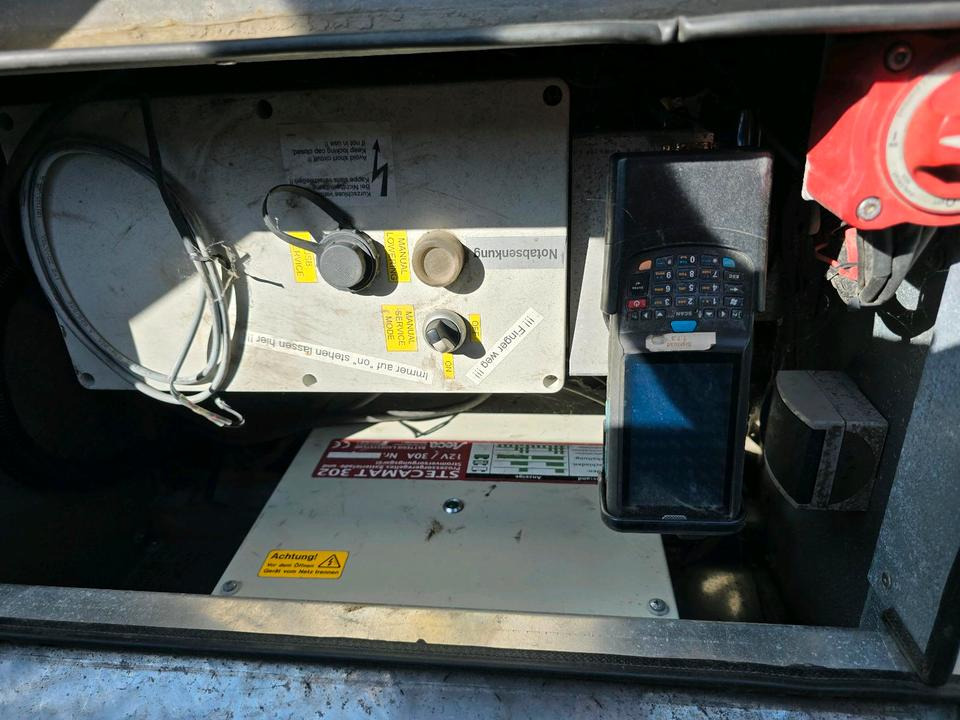 Trebbiner Horizont VWT Verkehrsleittafel Verkehrswarnanhänger Verkehrsleitanhänger Verkehrssicherungsanhänger Nissen Absperrtafel - Прицеп: фото 5 Trebbiner Horizont VWT Verkehrsleittafel Verkehrswarnanhänger Verkehrsleitanhänger Verkehrssicherungsanhänger Nissen Absperrtafel - Прицеп: фото 5