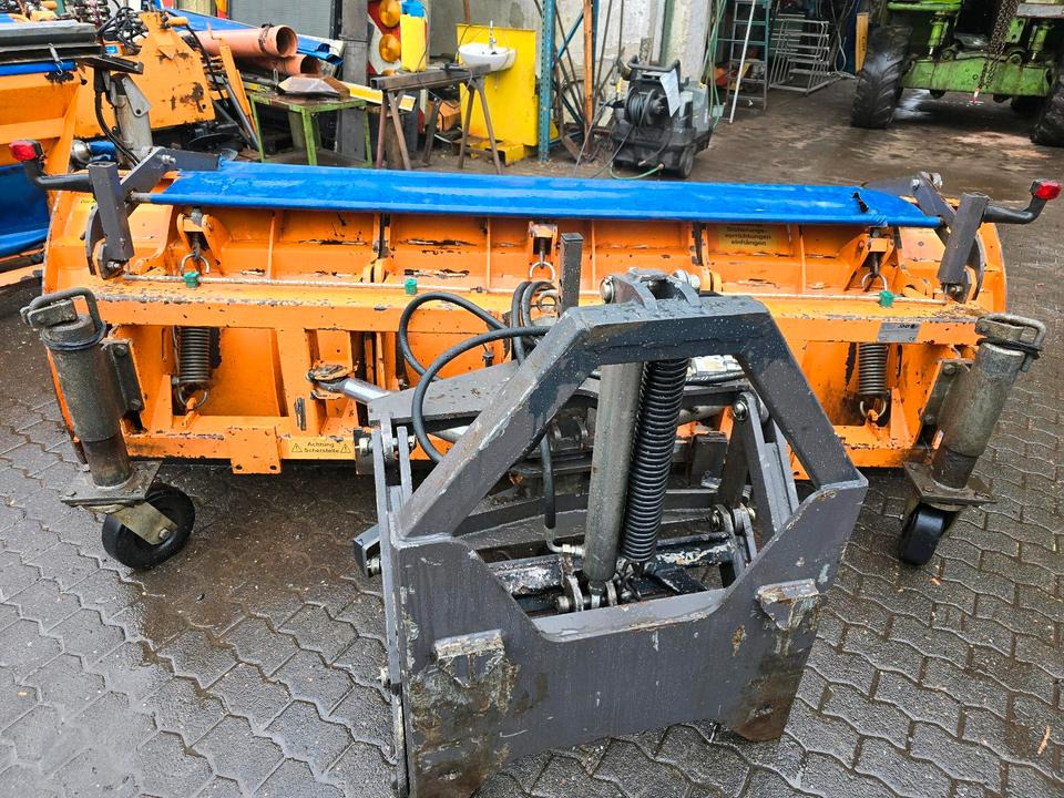 SMB SR 3.0 Schneepflug Schneeschild Schneeschieber 3m. Schmidt Beilhack Epoke MS unimog 405 423 427 430 318 218 - Отвал для снега: фото 2 SMB SR 3.0 Schneepflug Schneeschild Schneeschieber 3m. Schmidt Beilhack Epoke MS unimog 405 423 427 430 318 218 - Отвал для снега: фото 2