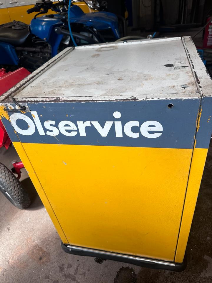 Shell Öl-Service Service Öl-Absaugung Öl befüllen Ölwechsel Shell Öl Service Automat - Оборудование для гаражей/ Мастерских: фото 5 Shell Öl-Service Service Öl-Absaugung Öl befüllen Ölwechsel Shell Öl Service Automat - Оборудование для гаражей/ Мастерских: фото 5