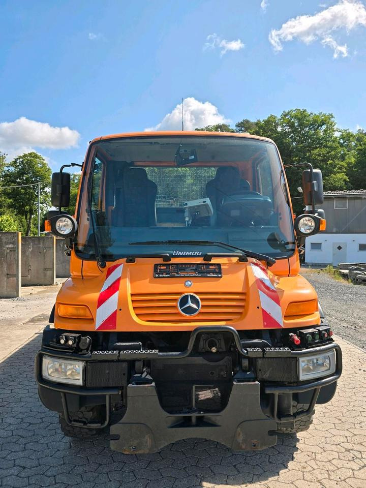 Снегоуборочная машина Unimog 405/10 U300 Bluetec 5 Mercedes-Benz U 300 UGE UGN mit Jotha Absetzkipper combi con 4518 Absetzer: фото 10 Снегоуборочная машина Unimog 405/10 U300 Bluetec 5 Mercedes-Benz U 300 UGE UGN mit Jotha Absetzkipper combi con 4518 Absetzer: фото 10